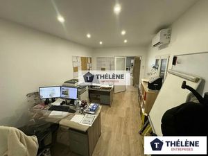 V9986 - MAUGUIO - A LOUER - LOCAL D'ACTIVITE 150 M²