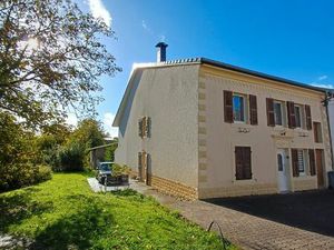 Maison à rénover. Idéale frontaliers