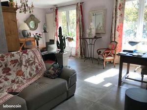 93 m2 lumineux en plein centre