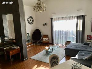 Maison terrasse jardin garage