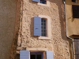 Maison mitoyenne à louer au Castellet