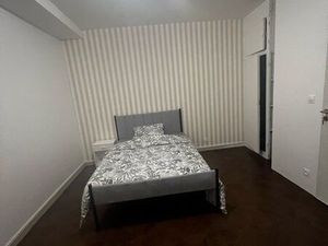 Loue Studio 18m2 neuf  meublé et SDB privatif