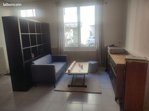 A louer maison de ville meublée