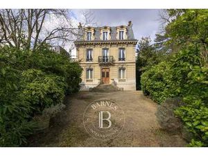 Hôtel particulier à vendre 10 Pièces 311 m2 Chatou - 2 600 000 €