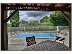 Ensemble immobilier de 2 maisons  piscine chauffée sur terrain 1360 M2