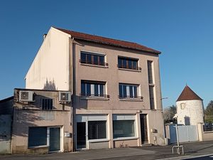 Achat Immeuble 250m² MONTMIRAIL 51210