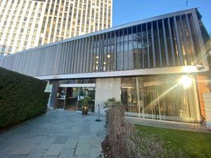 Bureau de prestige de 556 m2 en location - Puteaux  Île-de-France