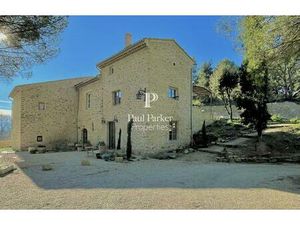 Demeure de prestige Lourmarin - Mas XVIIIème de caractère - trame contemporaine 198 m2 /..