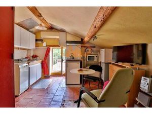 Studio 10.95M2 - Meublé - Climatisé - Centre Sterr ET Centre Bou