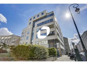 A LOUER  BUREAUX DE QUALITE