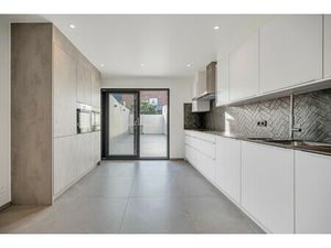 Huis te koop in Sint-Niklaas met 3 slaapkamers