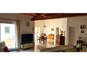 Maison de 4 pièces de luxe en vente à Périgny  Nouvelle-Aquitaine