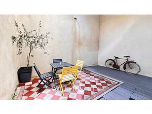 Vente immeuble 148m2 La Rochelle 17000 - 576000 € - Surface Privée