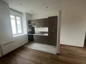 Location appartement 3 pièces 47 m² à Nîmes (30000)