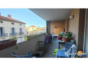 T2 centre-ville avec terrasse et place de parking