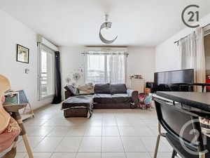 Appartement F3 à vendre - 3 pièces - 56 m2 - Lieusaint - 77 - ILE-DE-FRANCE