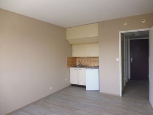 Location Appartement 1 pièce 20m² MONT ST AIGNAN 76130