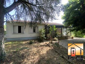 Vente maison à rénover 3 chambres  studio  garage double et ja