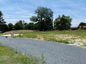 Vente terrain 719 m² Sadirac (33670)