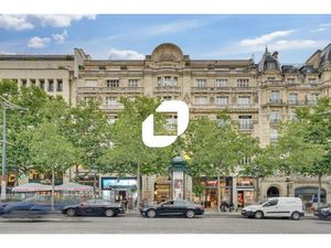 Location Bureau Paris 75008