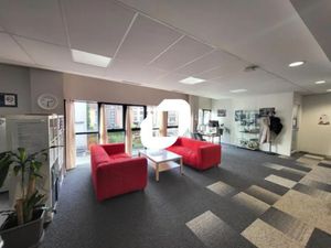 A LOUER  EMPLACEMENT IDEAL