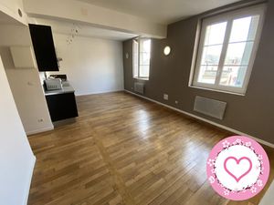 Location Appartement 2 pièces 47m² SULLY SUR LOIRE 45600