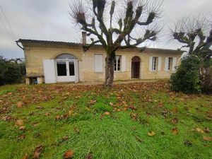 Vente maison 3 pièces 113 m² Saint-Caprais-de-Bordeaux (33880)