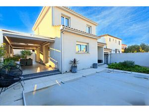 VILLA T5 CONTEMPORAINE AVEC PISCINE LUNEL NORD