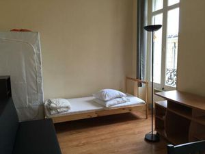 Location appartement 1 pièce 40 m² à Bordeaux (33000)