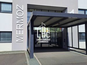 Location Local Professionnel 347m² ANCENIS 44150