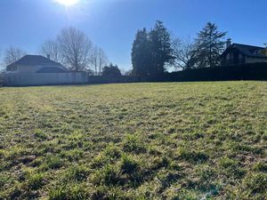 Vente terrain 900m2 Sendets 64320 - 106000 € - Surface Privée