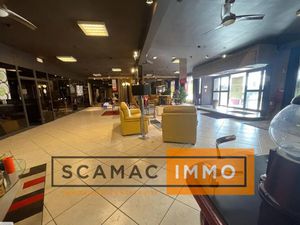 Local commercial de 230m²