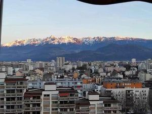 Location appartement 1 pièce 79 m² à Grenoble (38000)