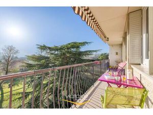 Plateau de Saint Rambert - Lumineux T4 traversant avec grand balcon donnant sur magnifique