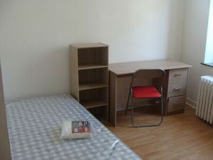 Location appartement 1 pièce 80 m² à Nancy (54000)