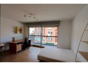 Location appartement 1 pièce 26 m² à Lille (59000)