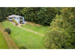 Charmante maison à quatre façades dans la pittoresque ville