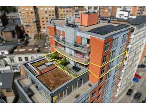 Liège - Superbe penthouse à la vue panoramique !