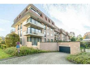 APPARTEMENT 2 CHAMBRES AVEC TERRASSE ET CAVE