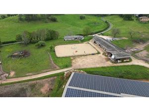 Beau domaine Équestre avec maison d'habitation en Pays de Belvès