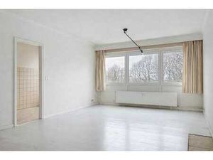 Seraing haut appartement deux chambres avec emplacement