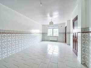 Maison unifamiliale 1 chambre + bureau avec cour