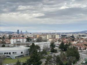 Vente appartement 5 pièces 93 m² Bron (69500)