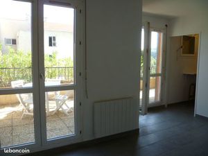 Studio meublé avec parking