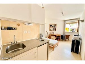 Studio 2 pièces 18 m²