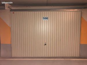 Rare Box immeuble Ultra sécurisé (caméra gardien) tout véhicule facile d'accès secteur Tro