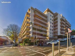 Parking/box 14 m² Nice