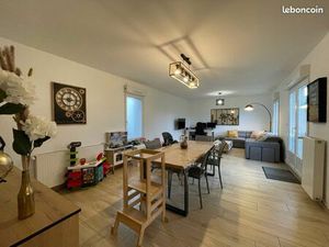 Maison familiale récente 3 chambres avec garage et jardin – Amiens