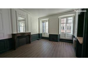 Appartement 2 pièces 61 m²