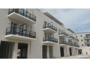 Studio 1 pièce 28 m²